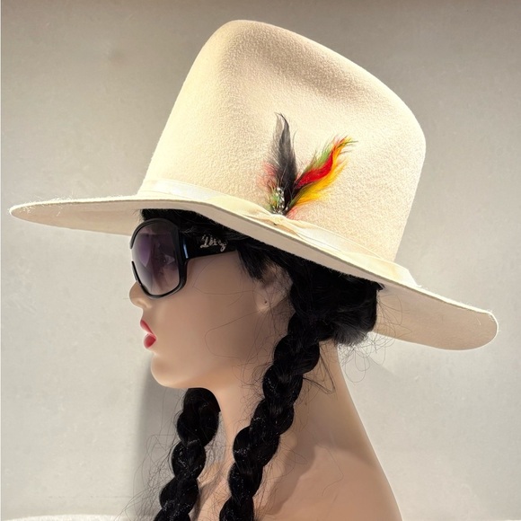 Vintage Stockman Calgary Cream Cowboy Hat with Feather - Size 7 1/8 (57) - Picture 1 of 15